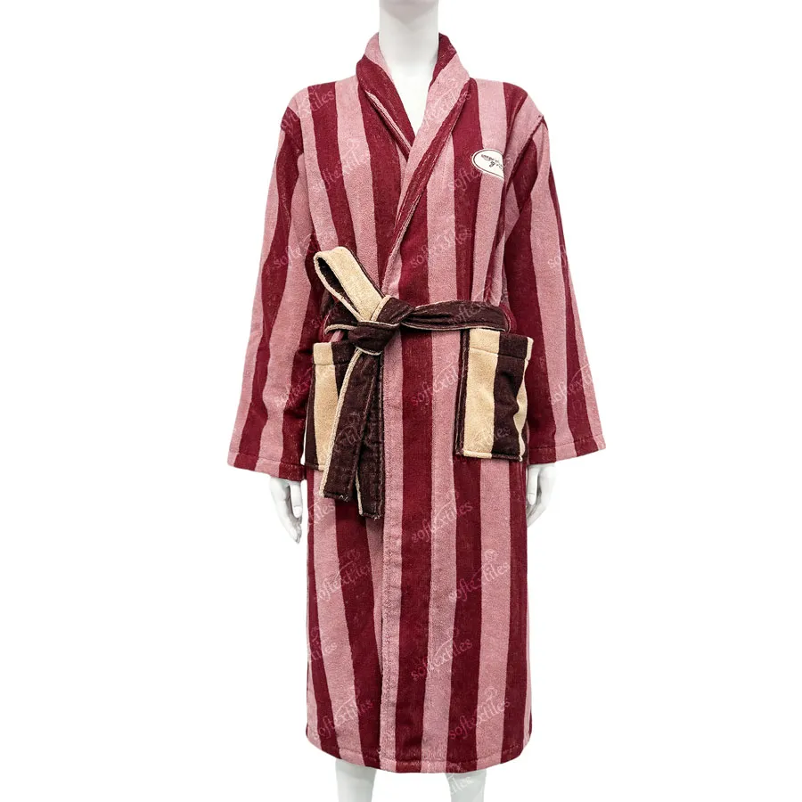 Yarn Dyed bathrobe texture review, image 2, showing fabric texture, absorbency cues, and surface handfeel.