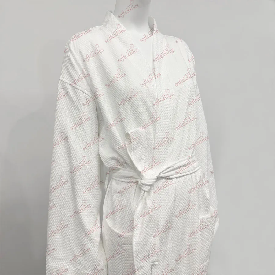 Pure Cotton White Gem Check bathrobe sleeve and body view, image 4, showing robe silhouette, fit impression, and overall styling.
